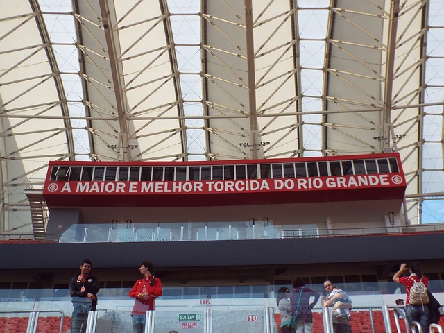 时不仅需要 时不仅需要